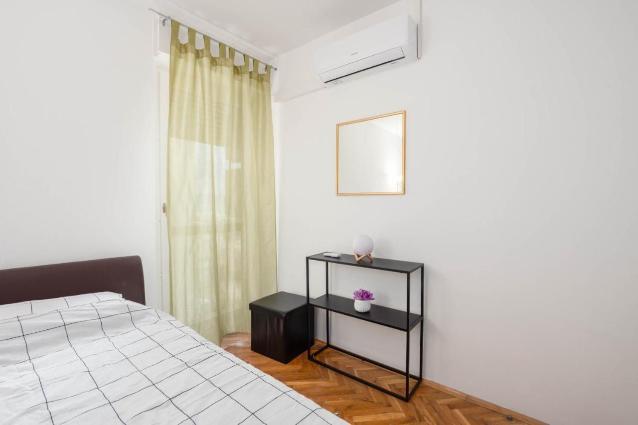 Apartman Grof Split Exteriör bild