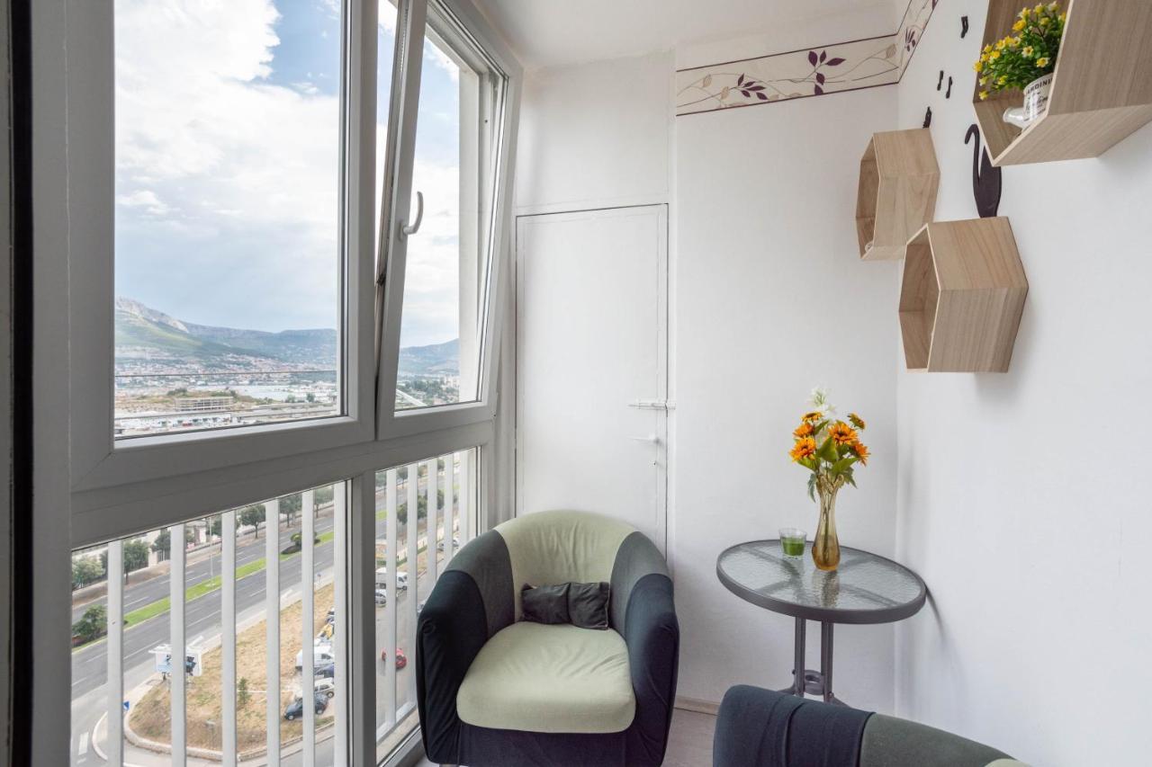 Apartman Grof Split Exteriör bild